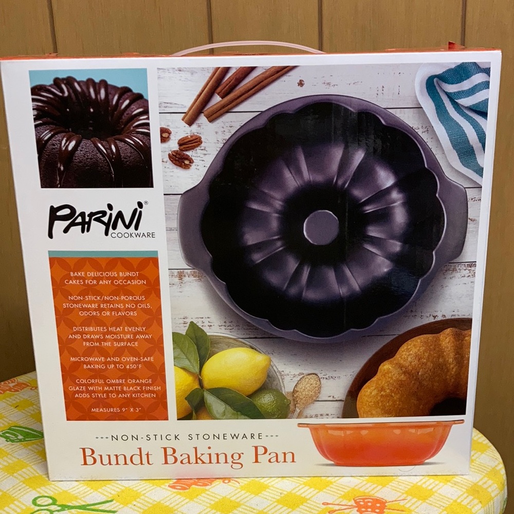 Parini Non Stick Stoneware Bundt Baking Pan
